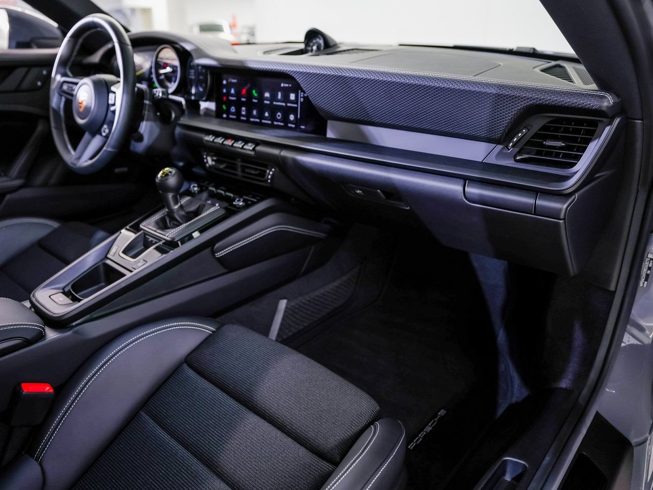 Certified 2024 Porsche 911 GT3 RWD image 27