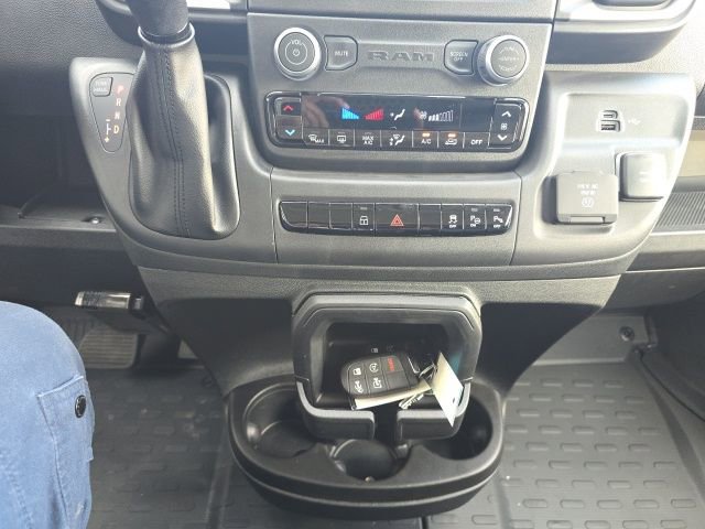 Used 2025 RAM ProMaster 2500 w/ Quick Order Package 22G SLT FWD image 19