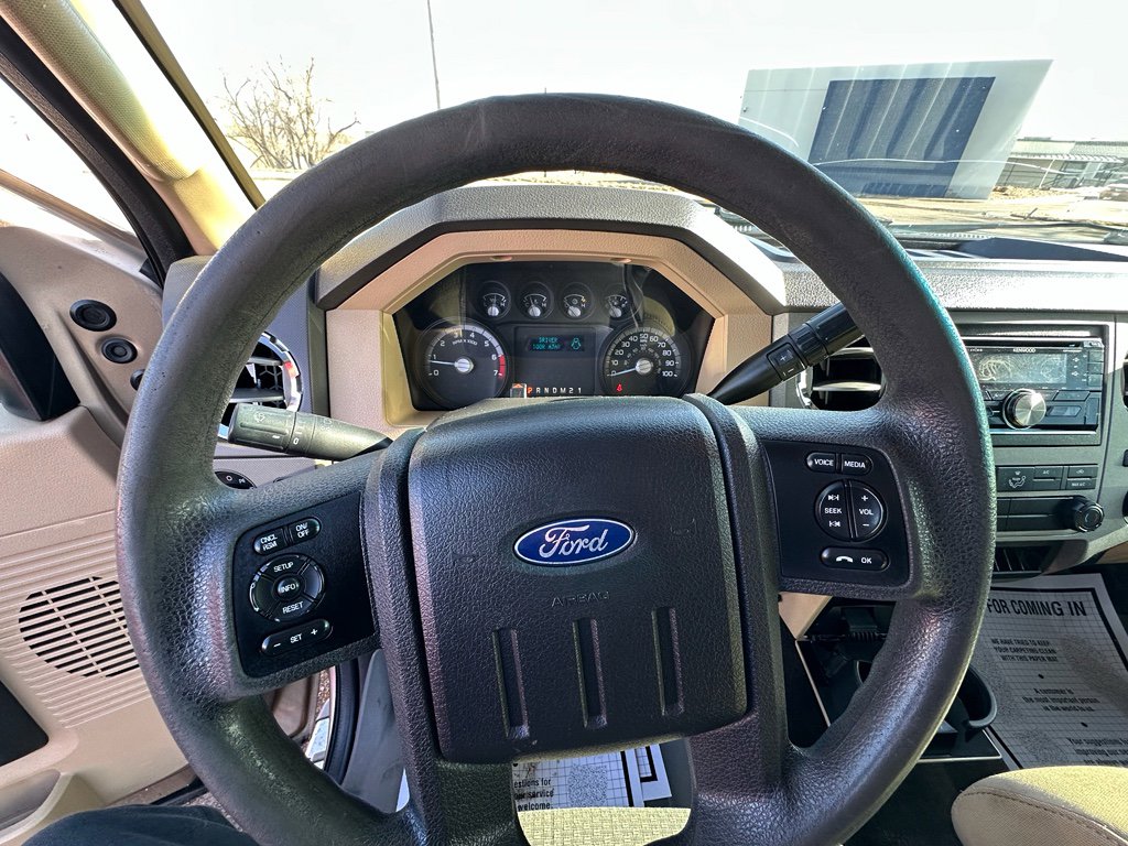 Used 2011 Ford F250 XLT w/ Chrome Pkg image 15