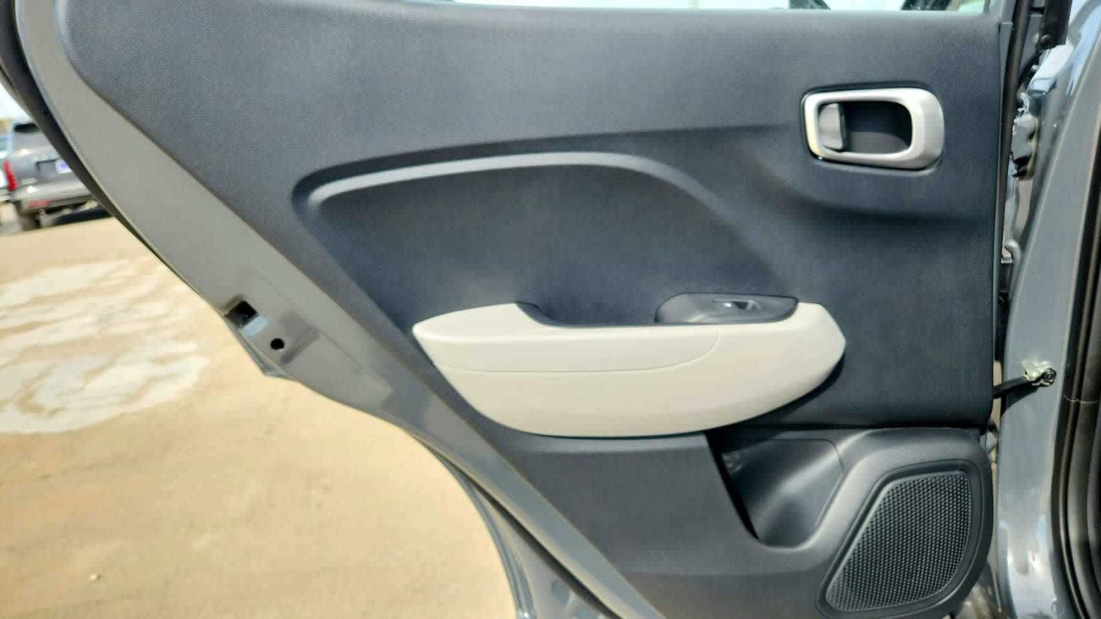 New 2026 Hyundai Venue SEL FWD image 23