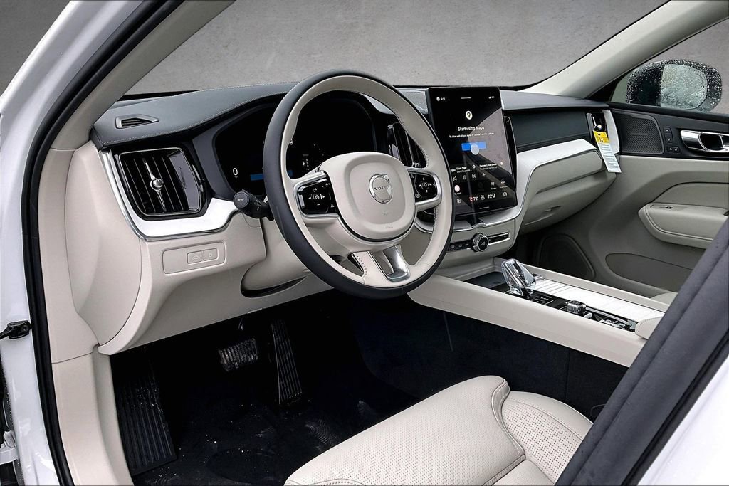 New 2026 Volvo XC60 T8 Ultra w/ Protection Package Premier image 7