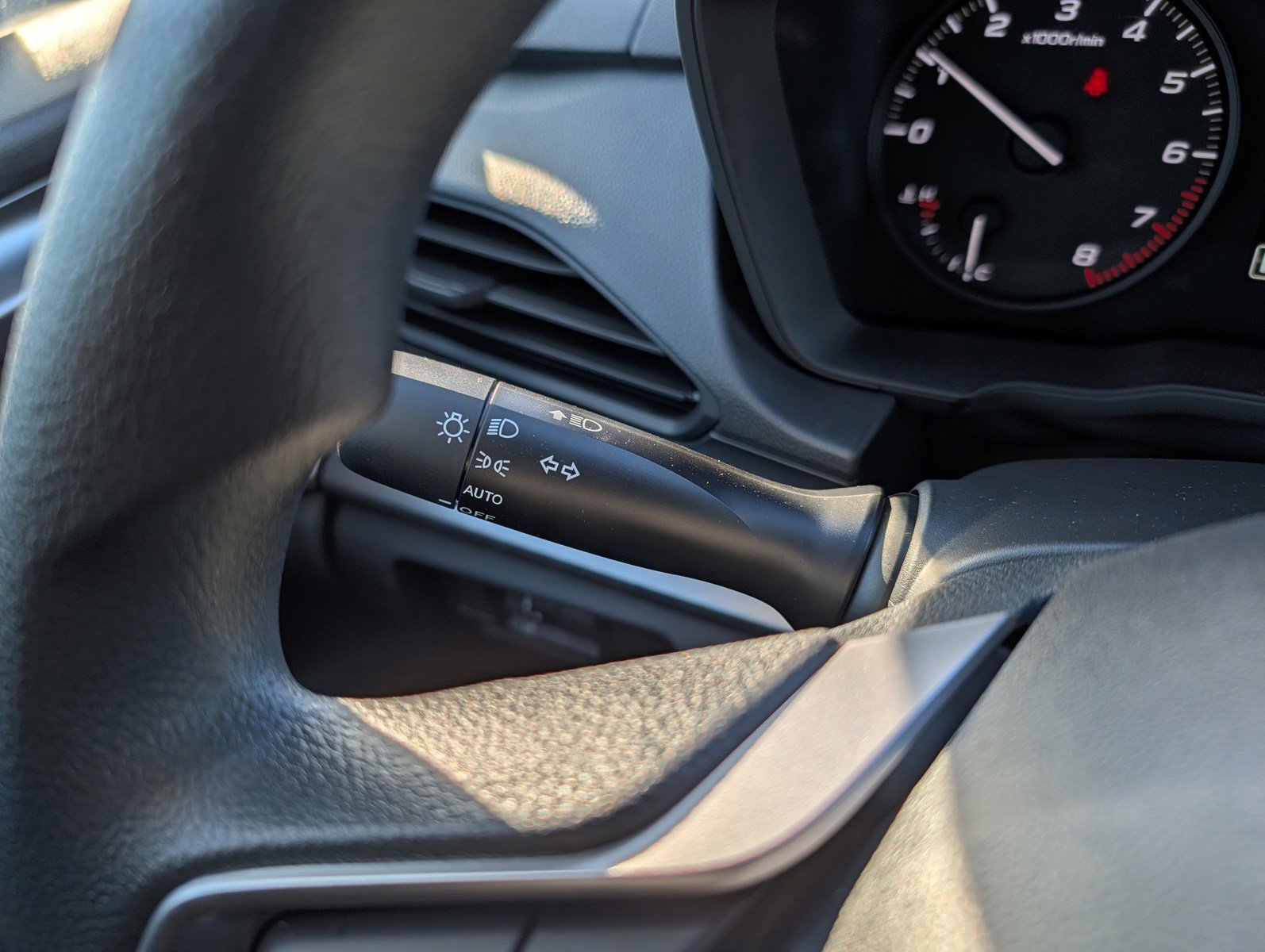 Certified 2025 Subaru Impreza 2.0i image 29