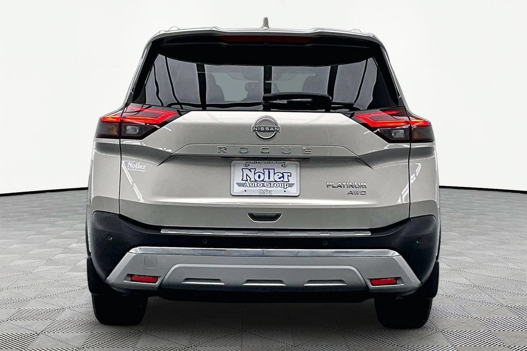 Used 2023 Nissan Rogue Platinum AWD/4WD image 4