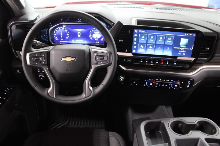 New 2026 Chevrolet Silverado 1500 LT w/ Safety Package AWD/4WD image 30