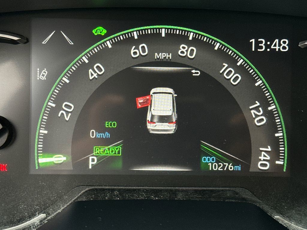 Certified 2025 Toyota RAV4 LE image 30