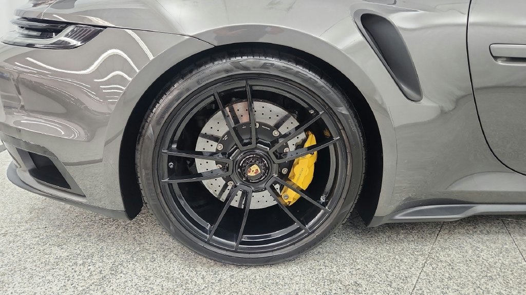 Used 2021 Porsche 911 Turbo S AWD/4WD image 22