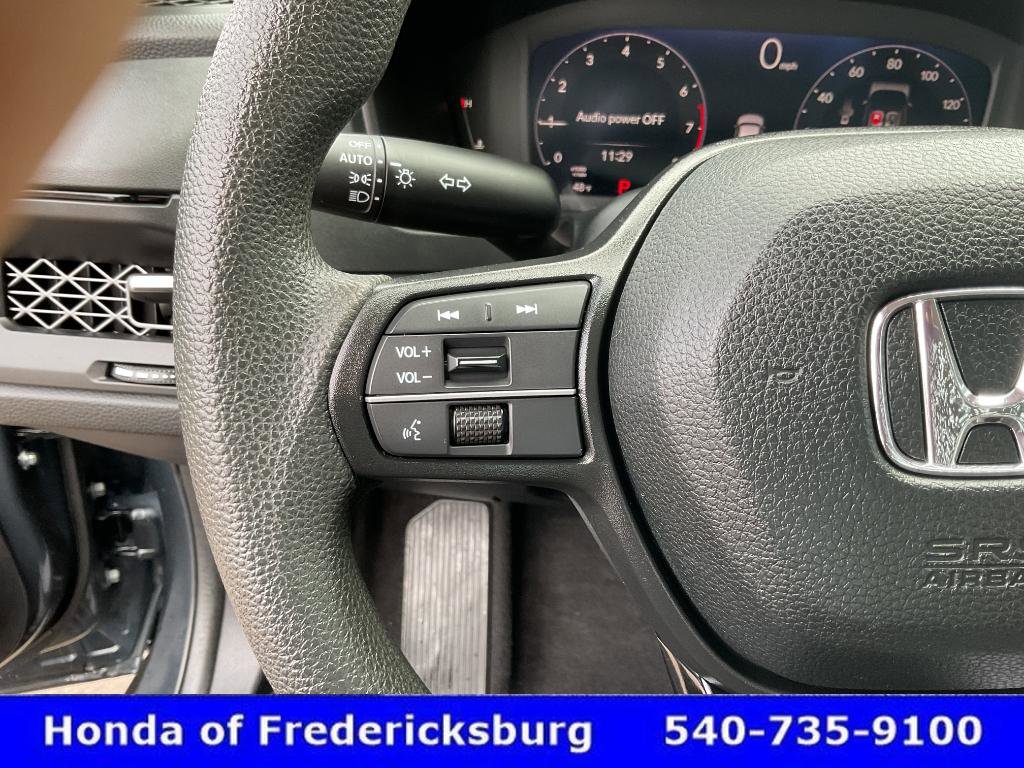 Certified 2023 Honda Accord EX image 28