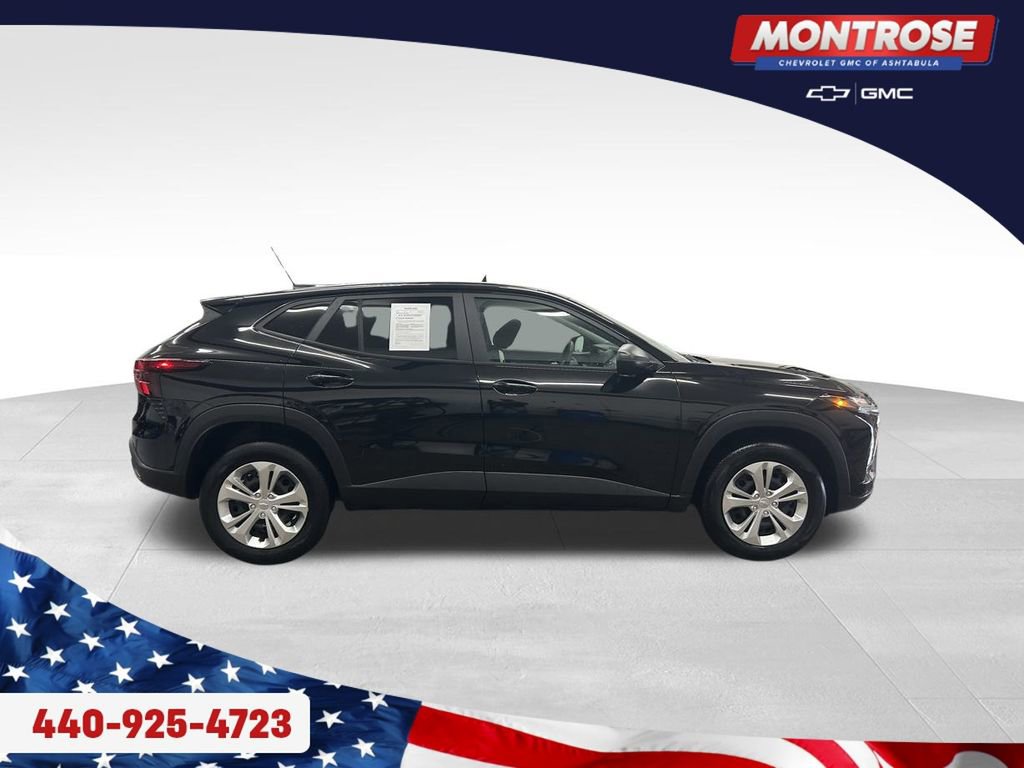 Used 2024 Chevrolet Trax LS image 6