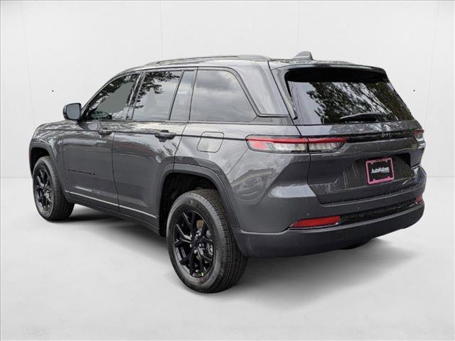 New 2025 Jeep Grand Cherokee L Altitude image 9