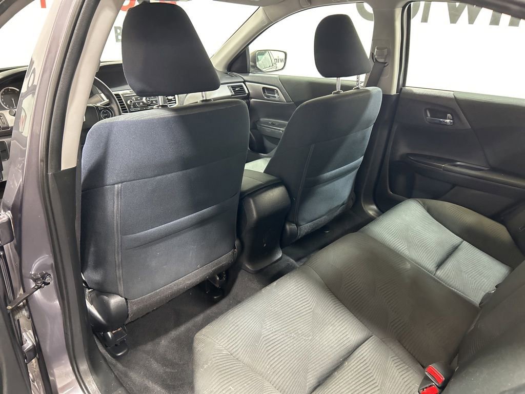 Used 2015 Honda Accord LX image 17