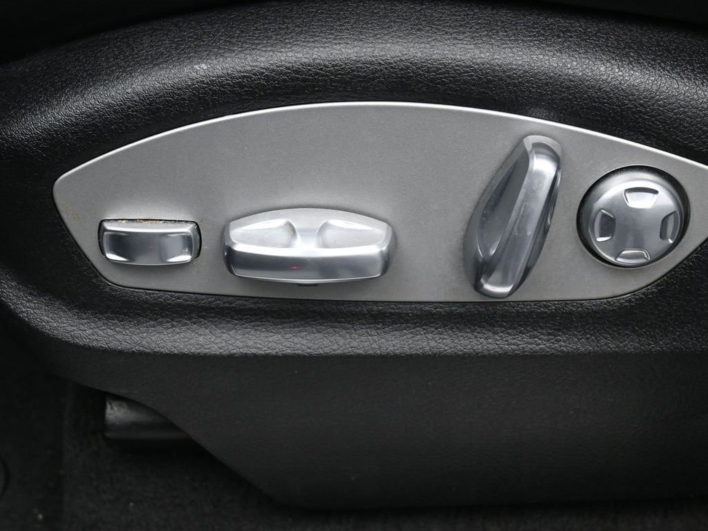 Used 2018 Porsche Macan GTS image 10