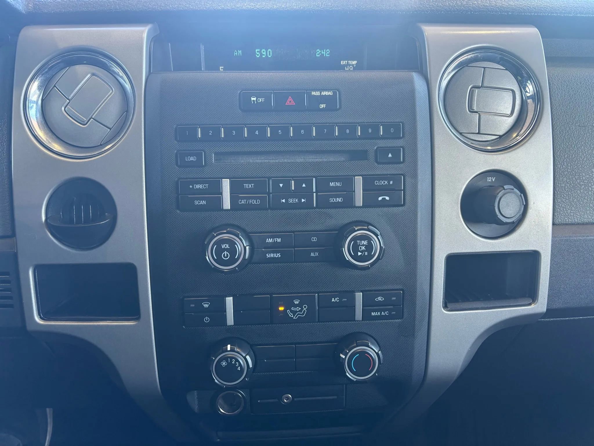 Used 2012 Ford F150 XLT image 14