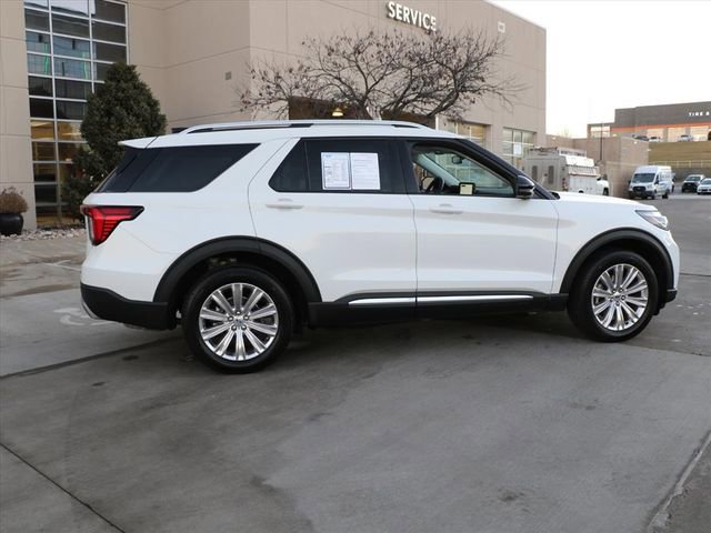 Used 2025 Ford Explorer Platinum w/ LUX Leather Package image 6