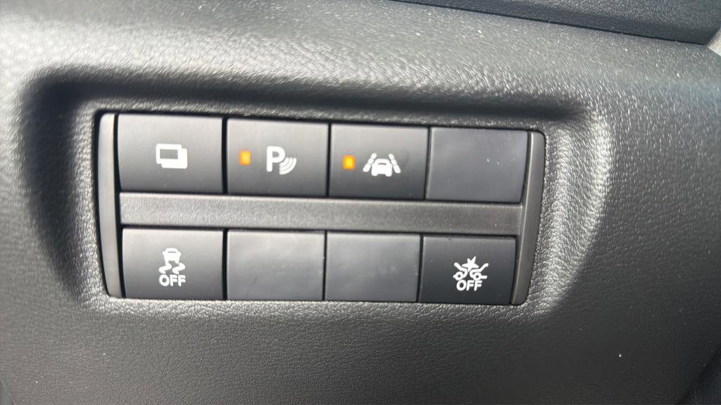 Certified 2025 Nissan Versa S w/ S Plus Package FWD image 18