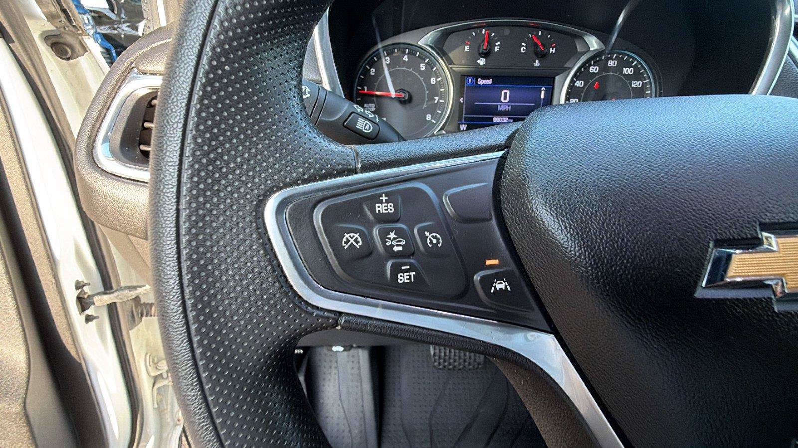 Used 2020 Chevrolet Equinox LT FWD image 26