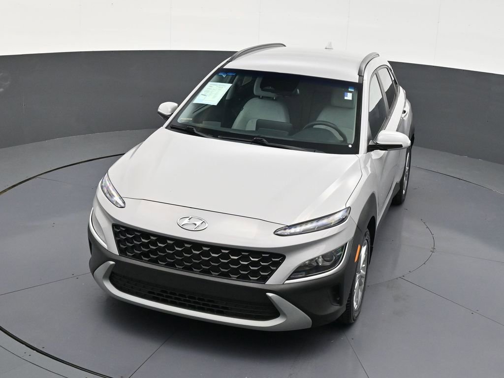 Used 2022 Hyundai Kona SEL image 19