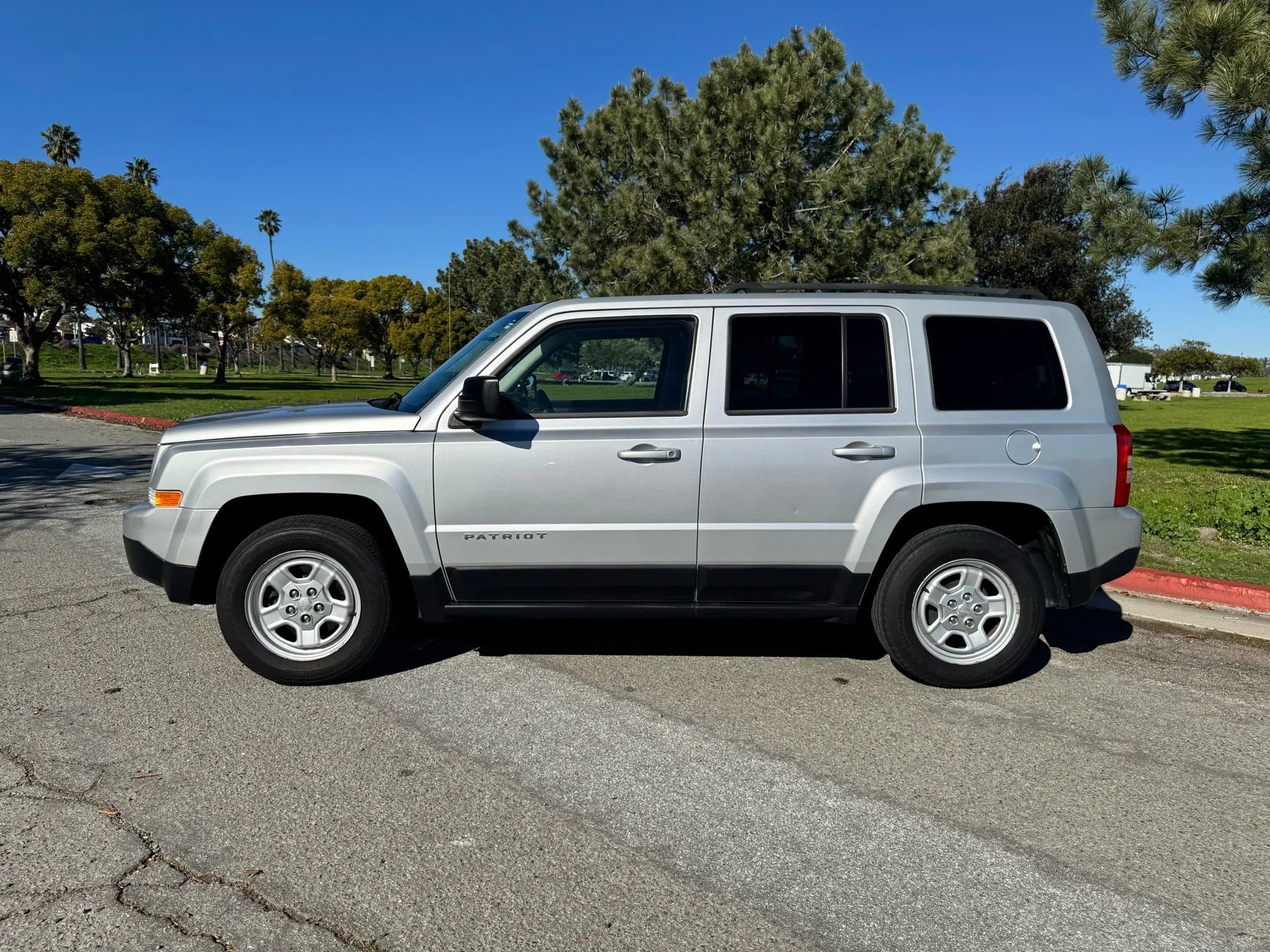 Used 2013 Jeep Patriot Sport w/ PWR Value Group image 2