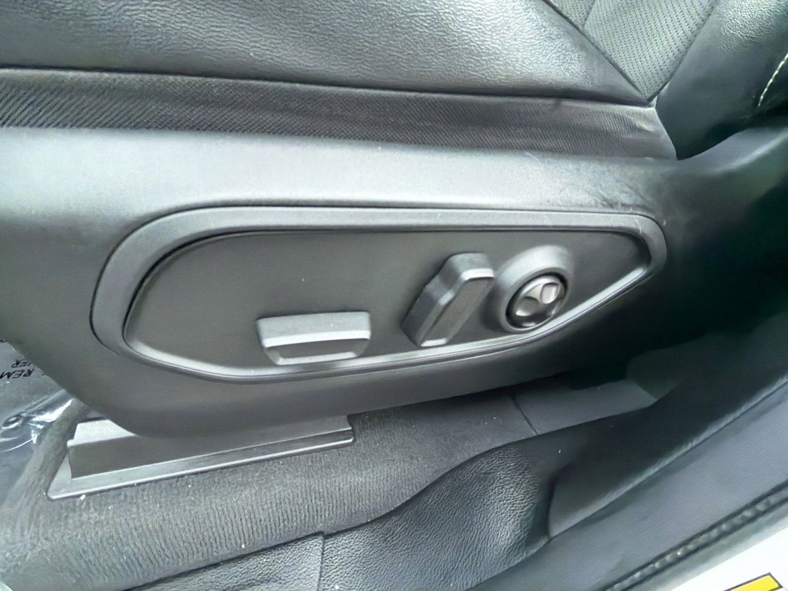 Used 2023 Jeep Grand Cherokee Altitude image 14