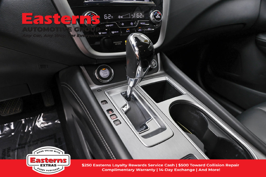 Used 2023 Nissan Murano SV w/ SV Midnight Edition Package AWD/4WD image 14
