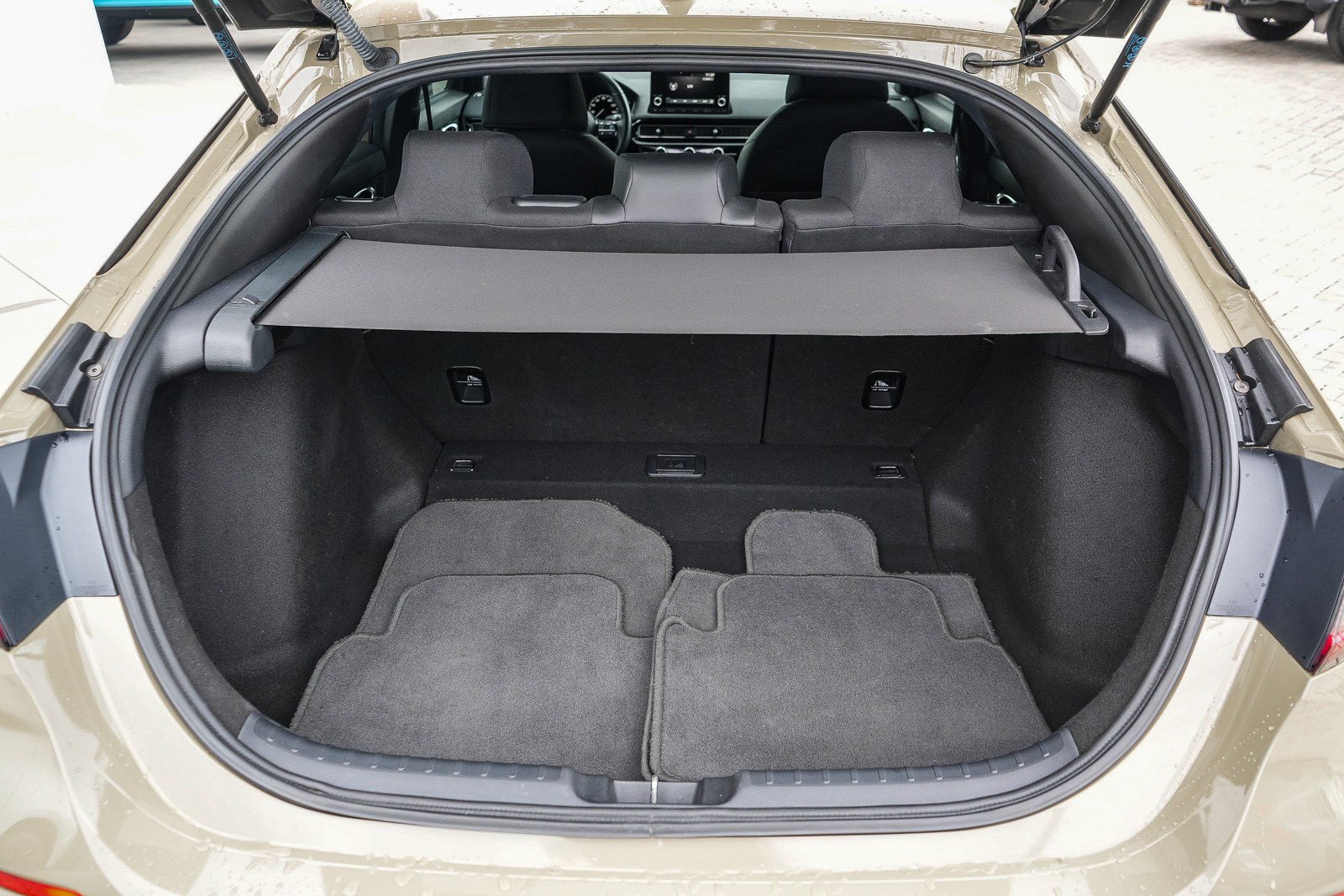 Used 2025 Honda Civic Sport image 28