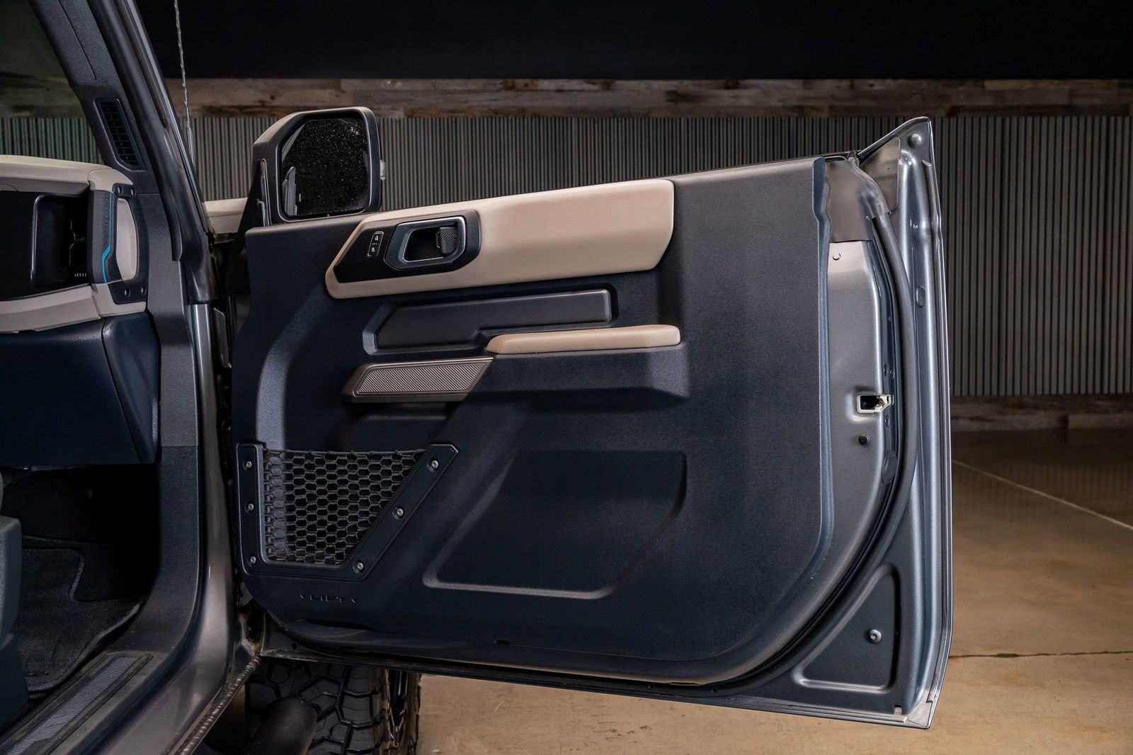 Used 2022 Ford Bronco Wildtrak image 25