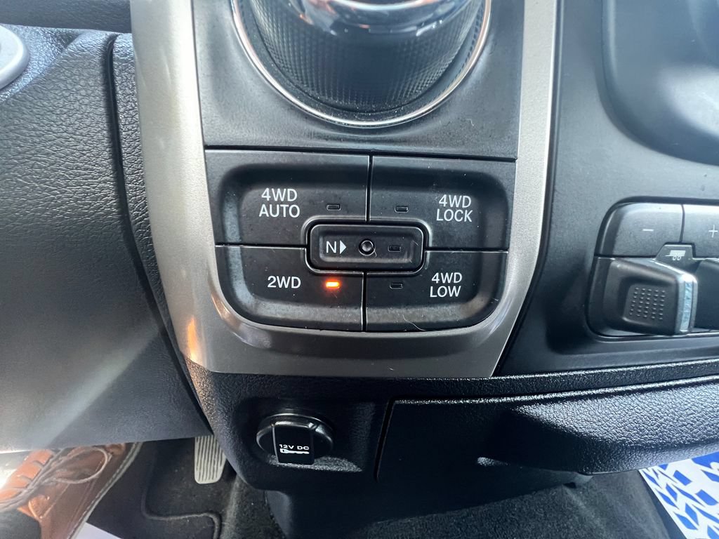 Used 2017 RAM 1500 Big Horn AWD/4WD image 31