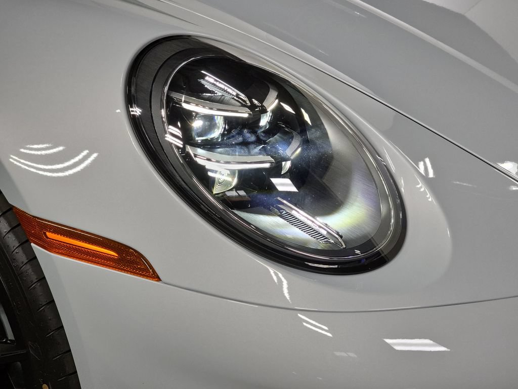New 2026 Porsche 911 Carrera T RWD image 12