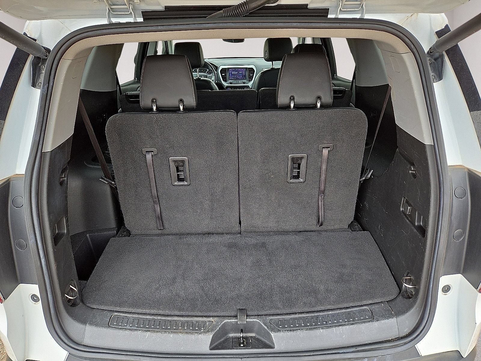 Used 2023 GMC Acadia SLT AWD/4WD image 14