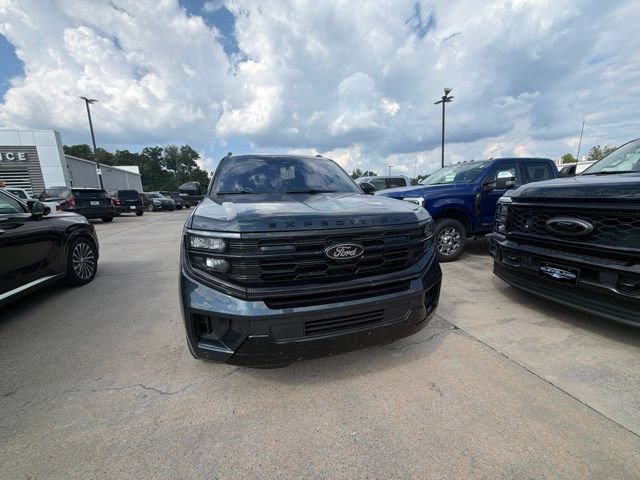 Used 2025 Ford Expedition Max Platinum w/ Stealth Appearance Package AWD/4WD image 6