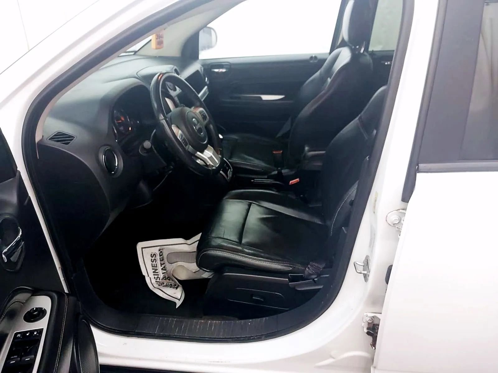 Used 2016 Jeep Compass High Altitude AWD/4WD image 5