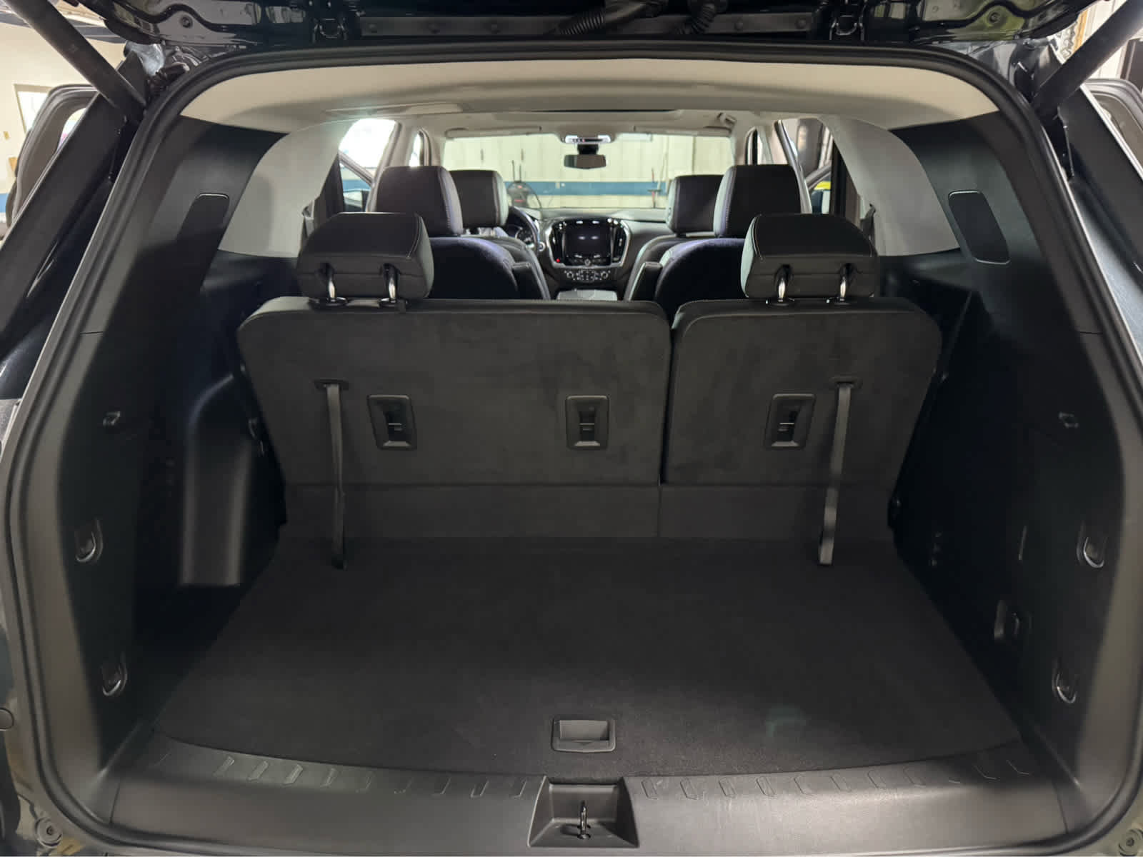 Used 2020 Chevrolet Traverse Premier image 13