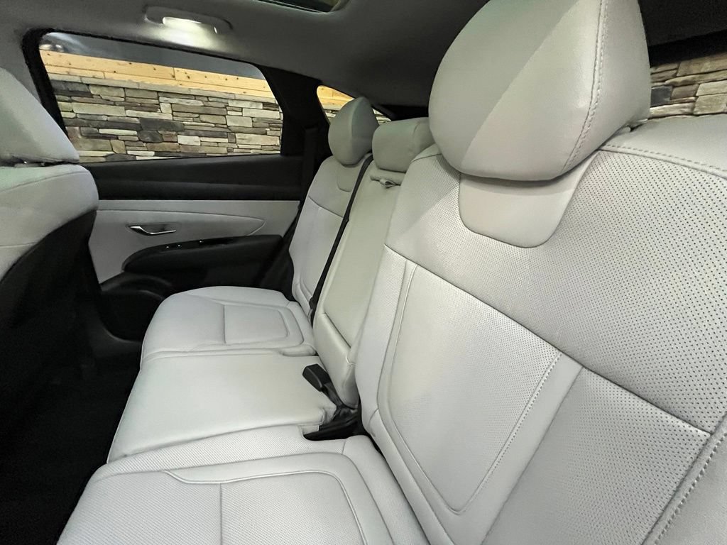 Used 2025 Hyundai Tucson Limited AWD/4WD image 55