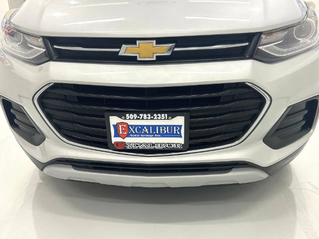 Used 2017 Chevrolet Trax LT AWD/4WD image 13