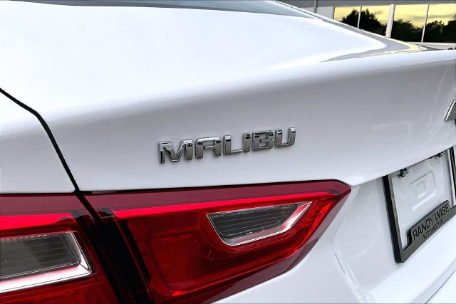 Used 2024 Chevrolet Malibu LT FWD image 8