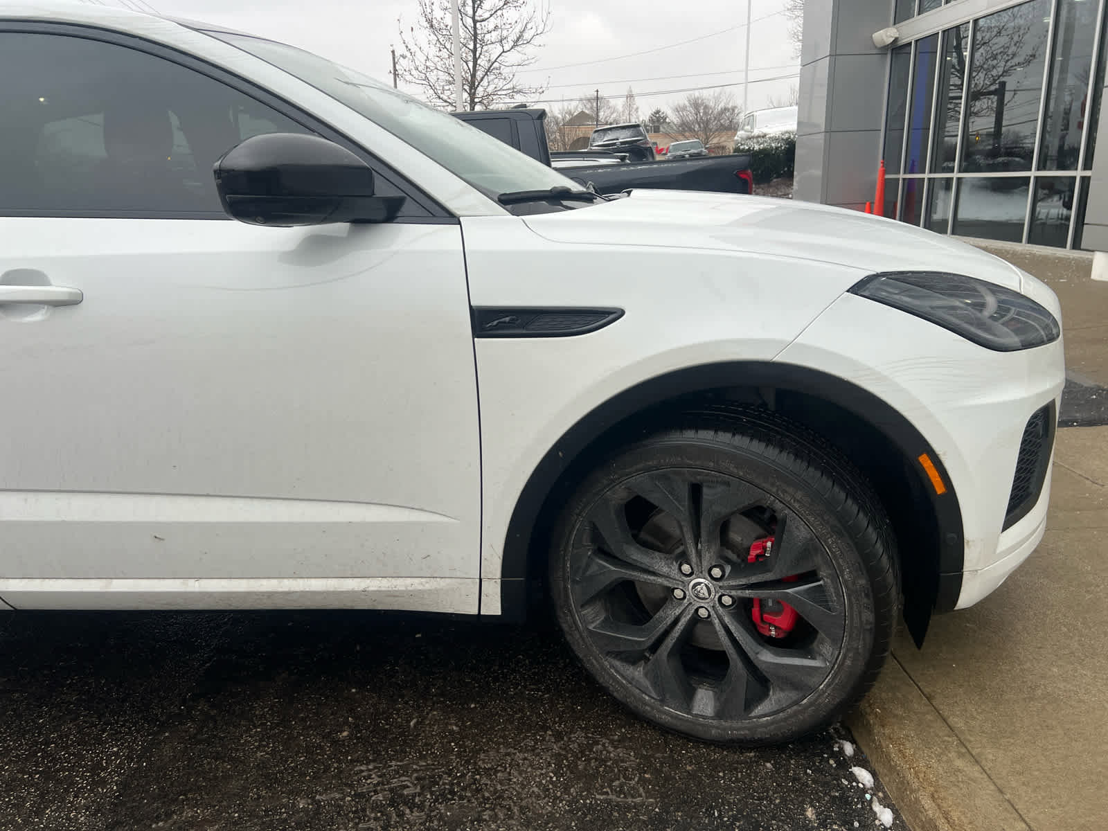 Used 2024 Jaguar E-PACE R-Dynamic SE image 2