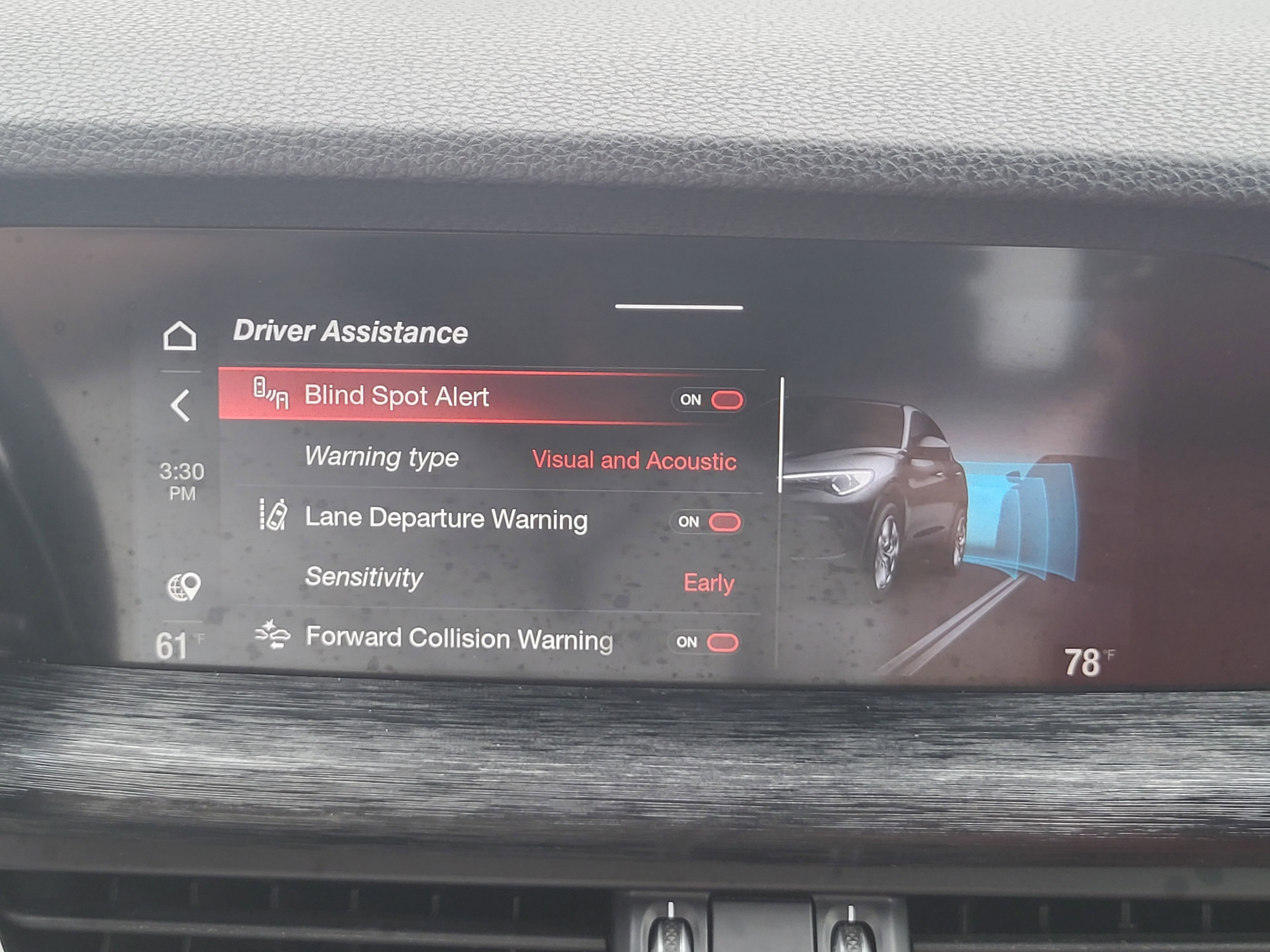 Used 2023 Alfa Romeo Stelvio Sprint image 48