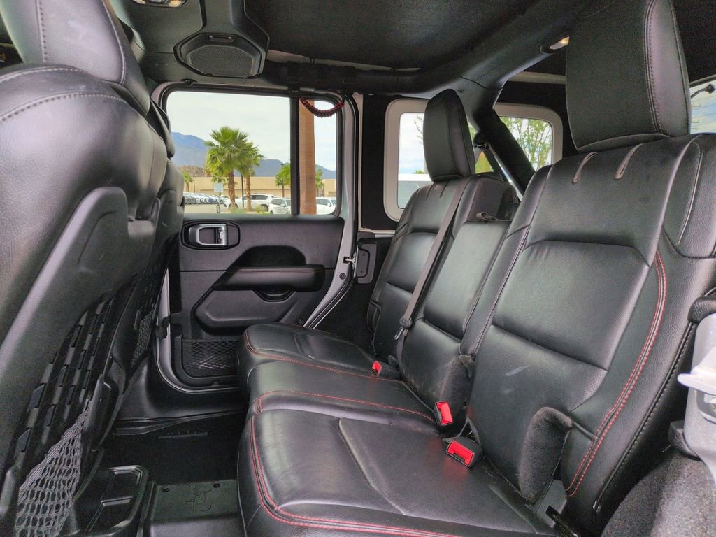 Used 2021 Jeep Wrangler Unlimited Rubicon w/ Cold Weather Group image 18