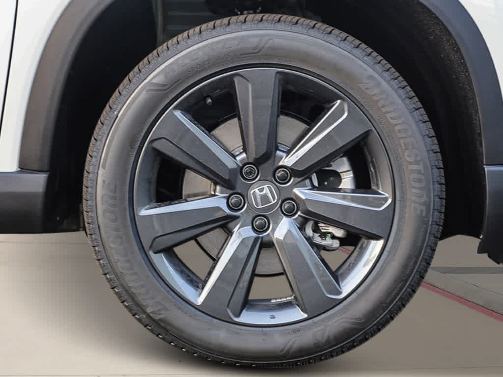 New 2026 Honda Pilot Sport image 7
