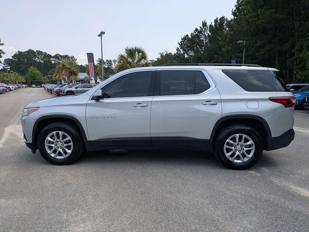 Used 2021 Chevrolet Traverse LT FWD image 7