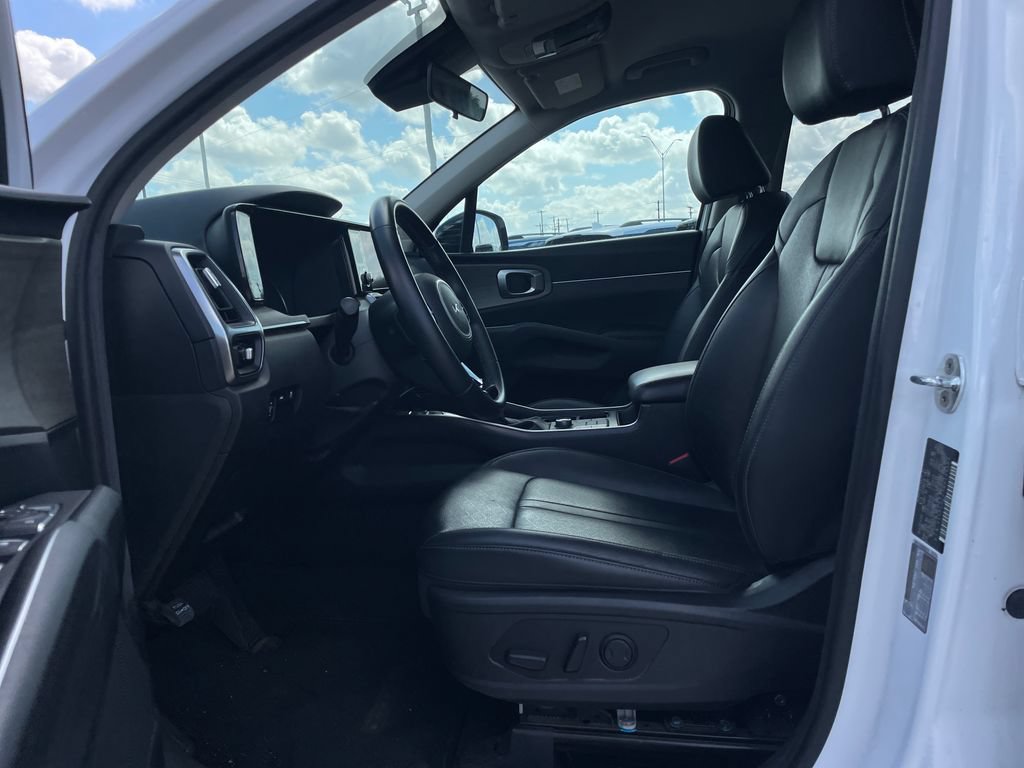 Used 2022 Kia Sorento S AWD/4WD image 9