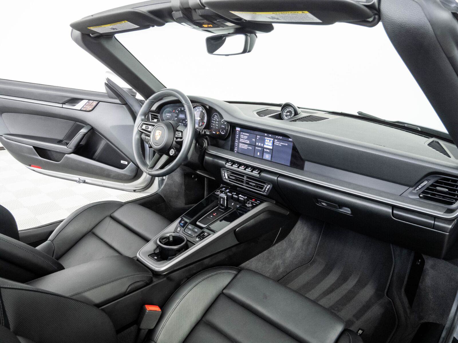 Certified 2020 Porsche 911 Carrera S RWD image 19