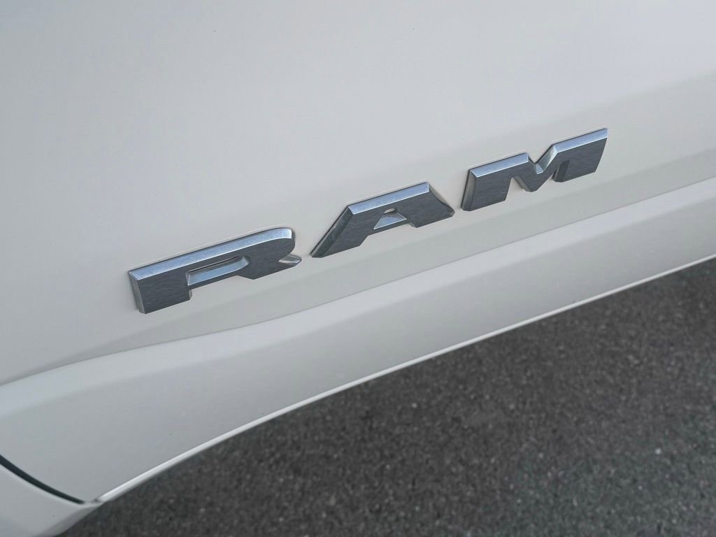 Used 2020 RAM 1500 Big Horn image 33