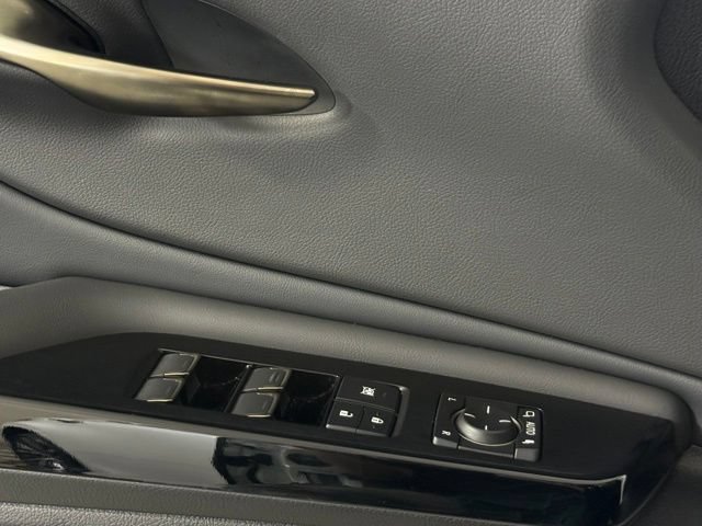 Used 2025 Lexus ES 350 w/ Premium Package FWD image 16