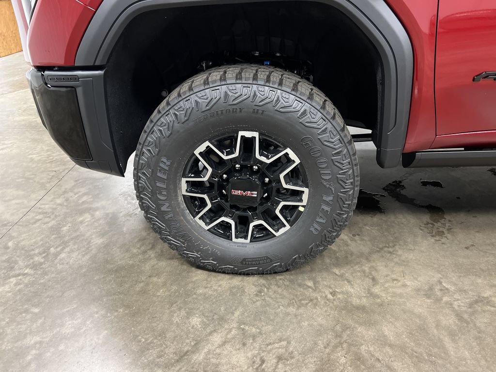 New 2026 GMC Sierra 2500 AT4X w/ LPO, Black Badging Package AWD/4WD image 10