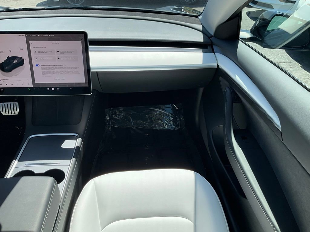 Used 2023 Tesla Model 3 Performance image 54