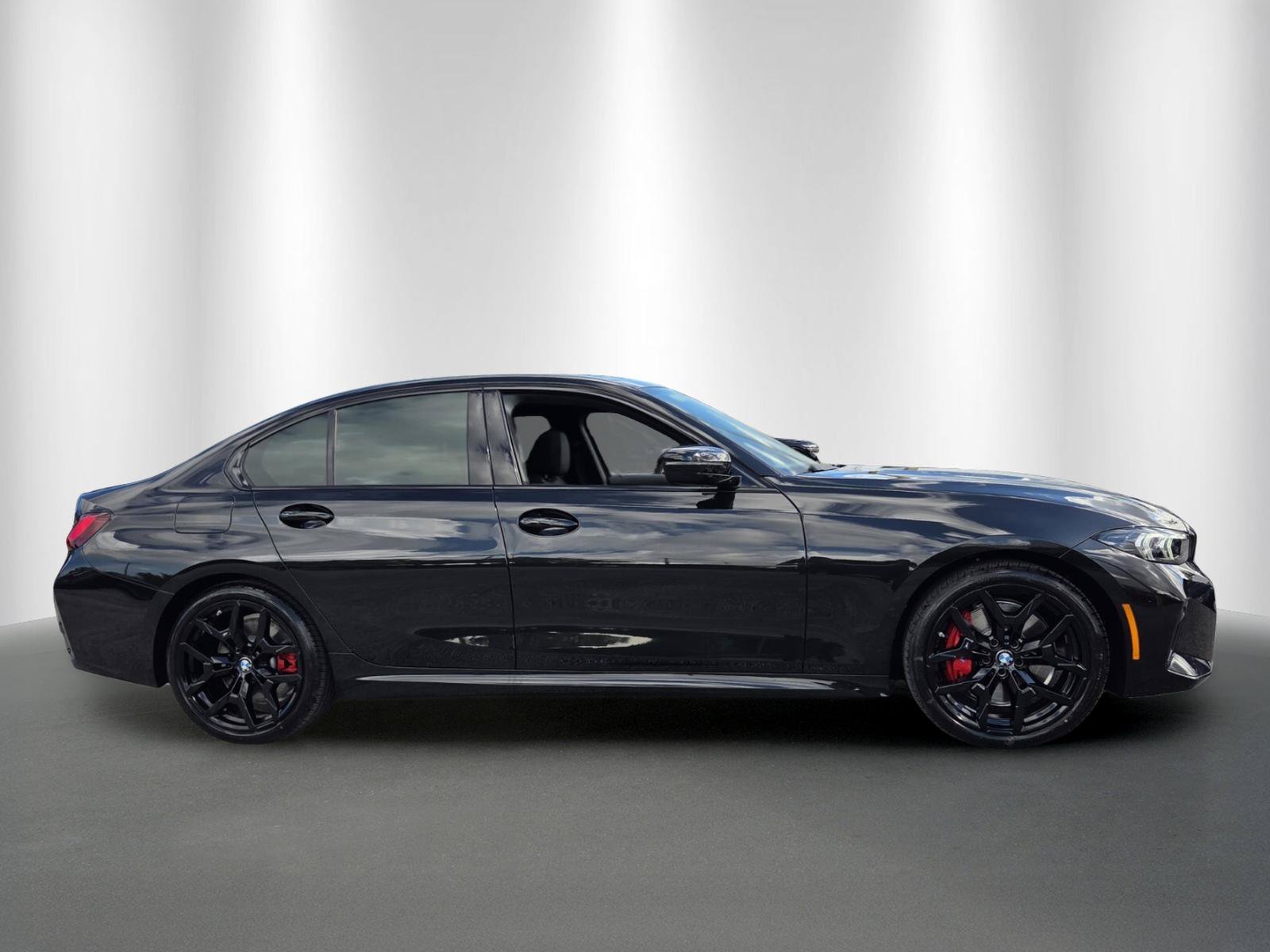 New 2026 BMW 330i Sedan w/ M Sport Package RWD image 8