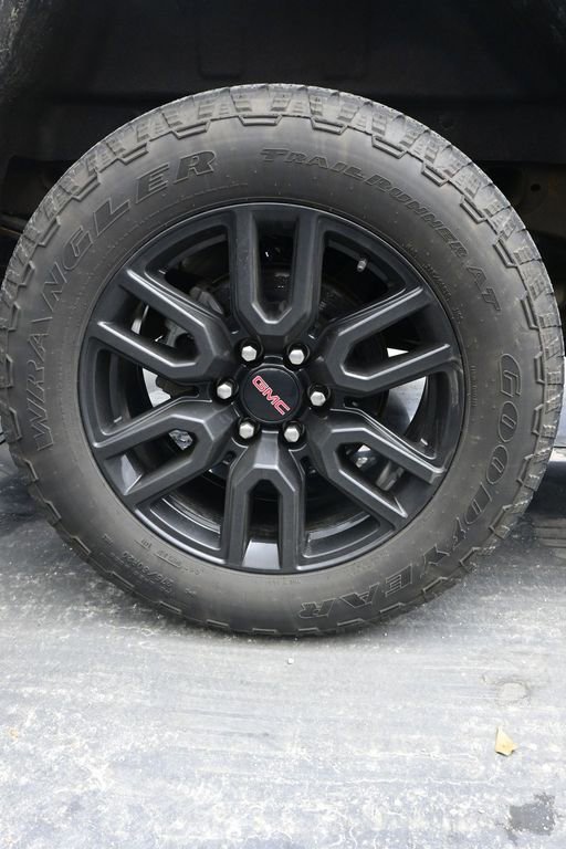 Used 2022 GMC Sierra 1500 Elevation image 12