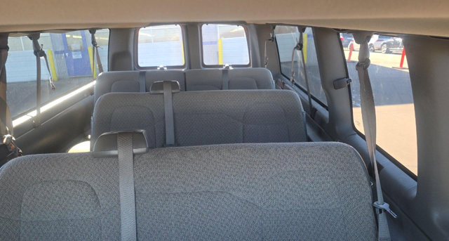 Used 2024 Chevrolet Express 3500 LT w/ LT Preferred Equipment Group RWD image 3
