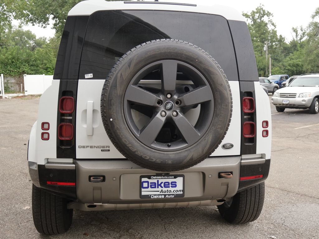 Used 2022 Land Rover Defender 110 X-Dynamic SE AWD/4WD image 6