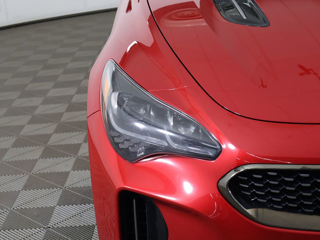Used 2018 Kia Stinger GT2 AWD/4WD image 18
